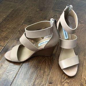 Steve Madden Karey Wedge